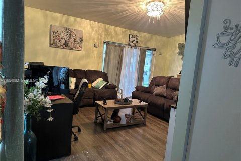 Купить виллу или дом в Дейви, Флорида 1 комната, 126.44м2, № 2009780 - фото 16