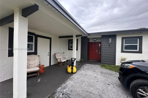 Купить виллу или дом в Дейви, Флорида 1 комната, 126.44м2, № 2009780 - фото 4