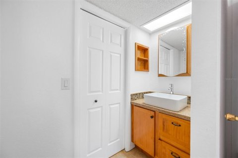 Condominio en venta en Largo, Florida, 2 dormitorios, 87.79 m2 № 2223620 - foto 14