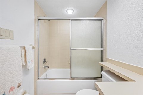 Condominio en venta en Largo, Florida, 2 dormitorios, 87.79 m2 № 2223620 - foto 21