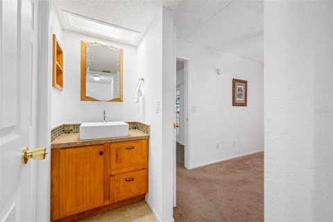 Condominio en venta en Largo, Florida, 2 dormitorios, 87.79 m2 № 2223620 - foto 16