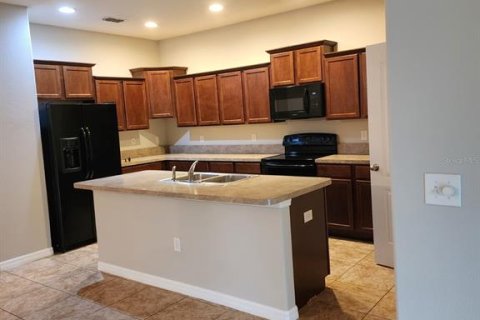 Villa ou maison à vendre à Orlando, Floride: 4 chambres, 188.31 m2 № 2212077 - photo 4