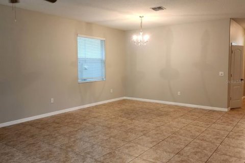Villa ou maison à vendre à Orlando, Floride: 4 chambres, 188.31 m2 № 2212077 - photo 13