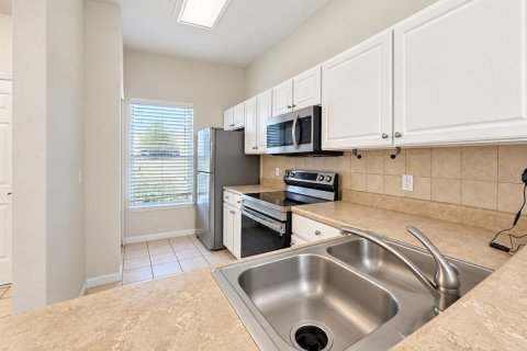 Copropriété à louer à Gainesville, Floride: 2 chambres, 118.45 m2 № 2287104 - photo 3