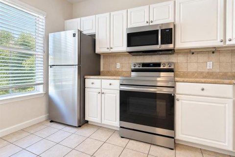 Copropriété à louer à Gainesville, Floride: 2 chambres, 118.45 m2 № 2287104 - photo 4