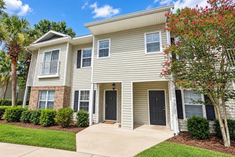Condo in Gainesville, Florida, 2 bedrooms  № 2287104
