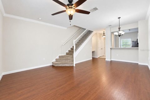 Copropriété à louer à Gainesville, Floride: 2 chambres, 118.45 m2 № 2287104 - photo 6