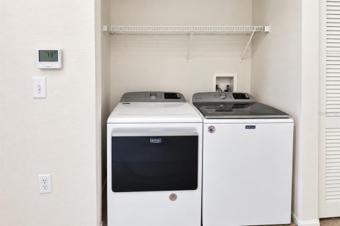 Copropriété à louer à Gainesville, Floride: 2 chambres, 118.45 m2 № 2287104 - photo 9