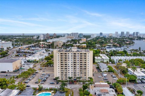 Condo in Fort Lauderdale, Florida, 2 bedrooms  № 2381807