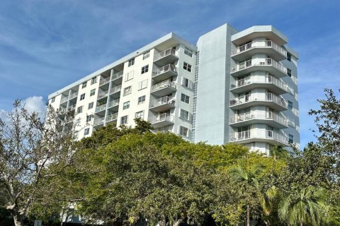 Copropriété à louer à Miami Beach, Floride: 1 chambre, 74.32 m2 № 1969026 - photo 14