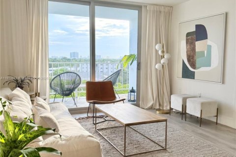 Copropriété à louer à Miami Beach, Floride: 1 chambre, 74.32 m2 № 1969026 - photo 6