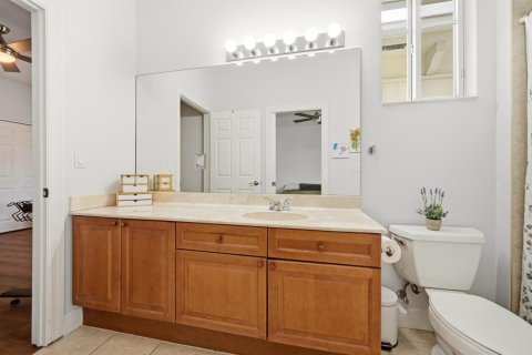 Touwnhouse à vendre à Lake Worth, Floride: 3 chambres, 155.89 m2 № 2186539 - photo 22