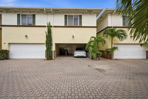 Touwnhouse à vendre à Lake Worth, Floride: 3 chambres, 155.89 m2 № 2186539 - photo 28