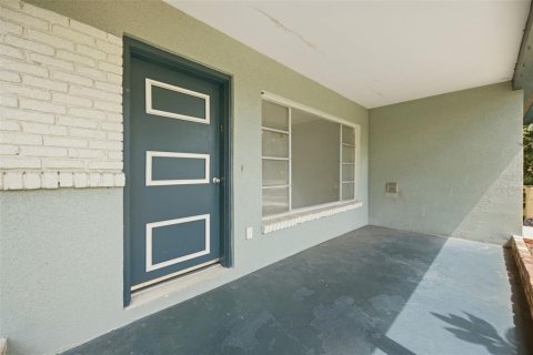 Villa ou maison à louer à Temple Terrace, Floride: 3 chambres, 124.95 m2 № 2431090 - photo 3
