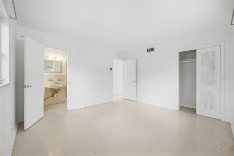 Villa ou maison à louer à Temple Terrace, Floride: 3 chambres, 124.95 m2 № 2431090 - photo 12