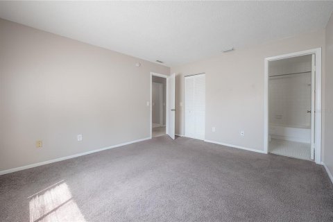 Condo in Tampa, Florida, 2 bedrooms  № 2142439 - photo 13