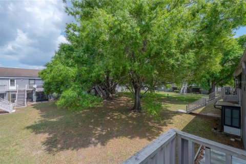 Condo in Tampa, Florida, 2 bedrooms  № 2142439 - photo 23