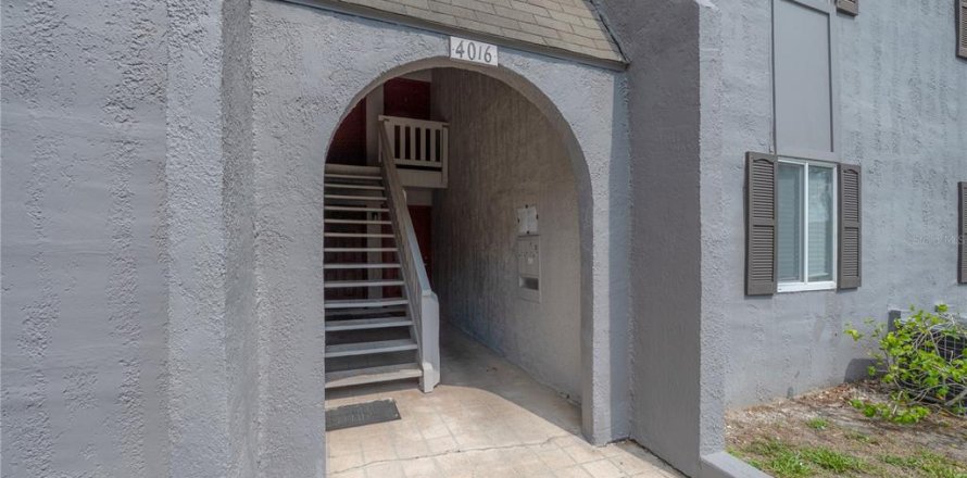 Condo in Tampa, Florida, 2 bedrooms  № 2142439