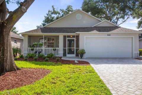 Casa en Clermont, Florida 2 dormitorios, 166.48 m2 № 2370803
