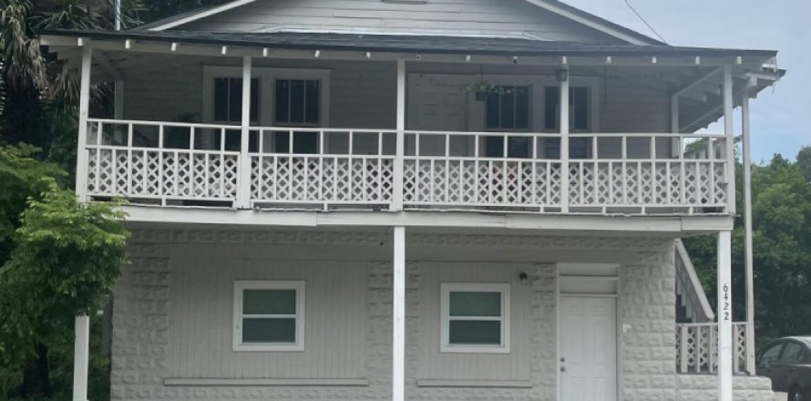 Commercial property in Jacksonville, Florida 3 bedrooms, 218.51 sq.m. № 841120