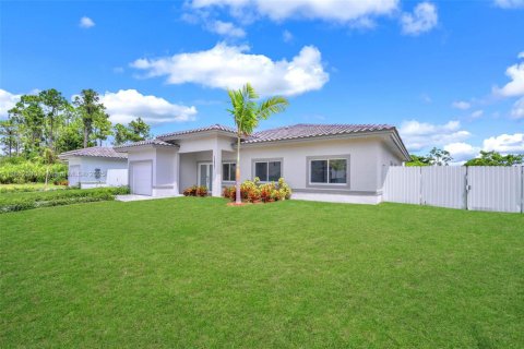 Купить виллу или дом в Хомстед, Флорида 4 спальни, 193.61м2, № 1958021 - фото 2