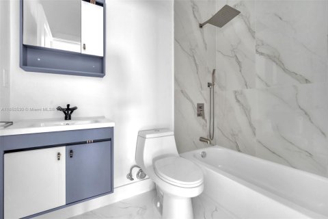 Купить виллу или дом в Хомстед, Флорида 4 спальни, 193.61м2, № 1958021 - фото 27