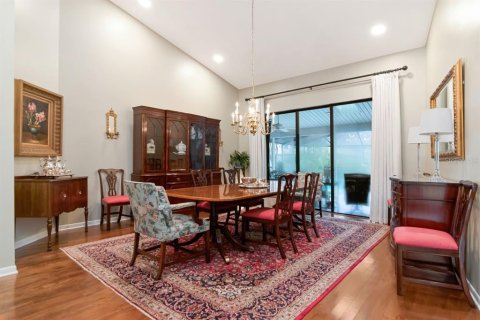 Casa en venta en Tampa, Florida, 5 dormitorios, 288.93 m2 № 2158017 - foto 6