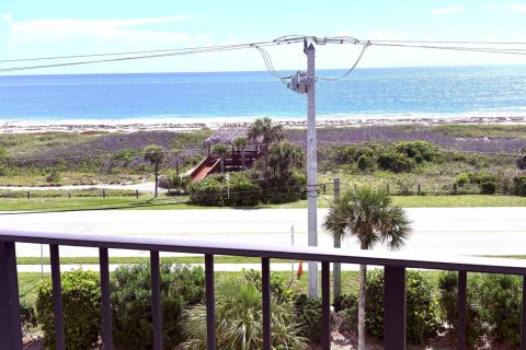 Condo in St. Lucie, Florida, 2 bedrooms  № 2250735 - photo 17
