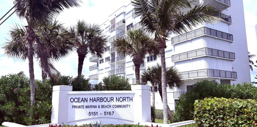 Condo in St. Lucie, Florida, 2 bedrooms  № 2250735