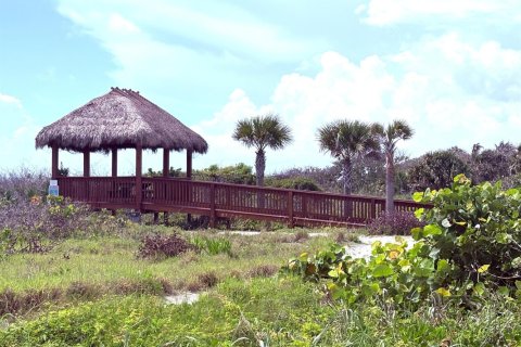 Condo in St. Lucie, Florida, 2 bedrooms  № 2250735 - photo 16