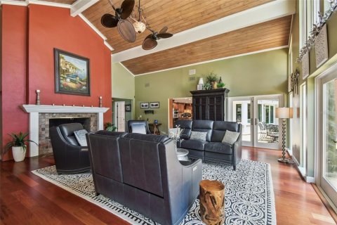 House in Odessa, Florida 4 bedrooms, 378.48 sq.m. № 1793480 - photo 16