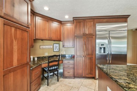 House in Odessa, Florida 4 bedrooms, 378.48 sq.m. № 1793480 - photo 18