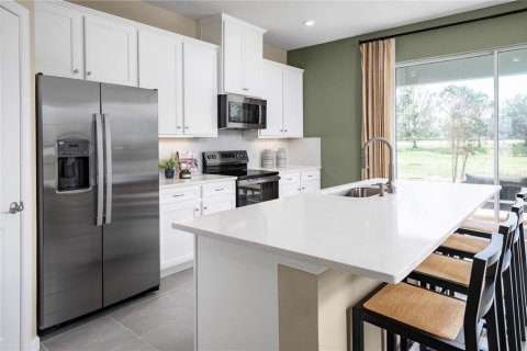 Townhouse in Lakewood Ranch, Florida 3 bedrooms, 155.52 sq.m. № 2147854 - photo 6