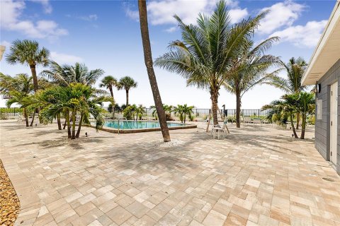 Condo in Venice, Florida, 2 bedrooms  № 2302994 - photo 10