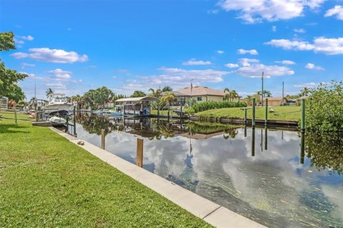 Casa en venta en North Fort Myers, Florida, 3 dormitorios, 115.76 m2 № 1898934 - foto 25