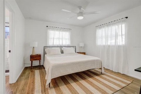 Casa en venta en North Fort Myers, Florida, 3 dormitorios, 115.76 m2 № 1898934 - foto 18
