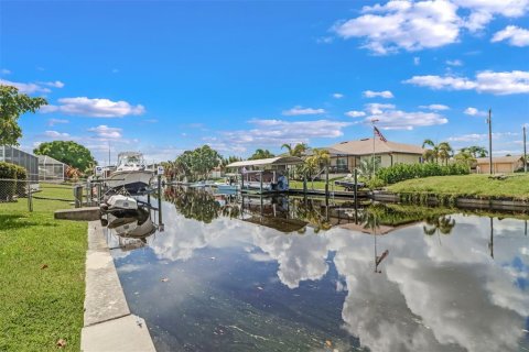 Casa en venta en North Fort Myers, Florida, 3 dormitorios, 115.76 m2 № 1898934 - foto 26
