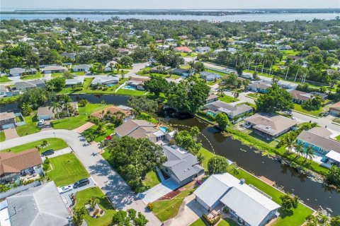 Casa en venta en Bradenton, Florida, 2 dormitorios, 135.08 m2 № 1856123 - foto 1