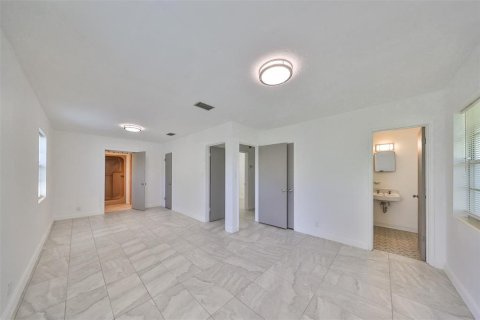 Купить виллу или дом в Тампа, Флорида 3 комнаты, 144.18м2, № 1629840 - фото 13