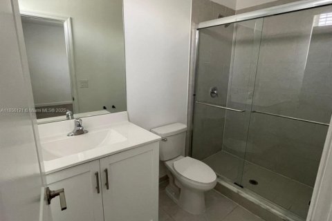 Villa ou maison à louer à Homestead, Floride: 3 chambres, 137.77 m2 № 1881546 - photo 12
