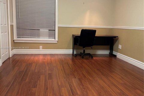 Купить таунхаус в Майами, Флорида 3 спальни, 107.4м2, № 2021669 - фото 20