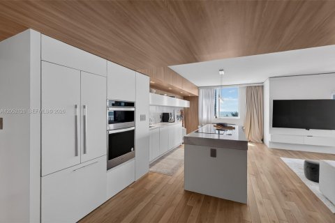 Condominio en venta en Sunny Isles Beach, Florida, 3 dormitorios, 145.86 m2 № 2190006 - foto 7