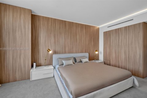 Condominio en venta en Sunny Isles Beach, Florida, 3 dormitorios, 145.86 m2 № 2190006 - foto 26