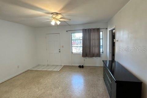 Villa ou maison à vendre à Pinellas Park, Floride: 3 chambres, 159.7 m2 № 2148093 - photo 14