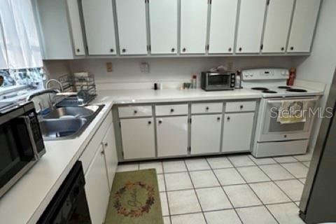 Villa ou maison à vendre à Pinellas Park, Floride: 3 chambres, 159.7 m2 № 2148093 - photo 4