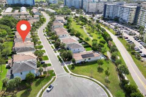 Купить виллу или дом в Холливуд, Флорида 4 спальни, 225.1м2, № 1925647 - фото 5