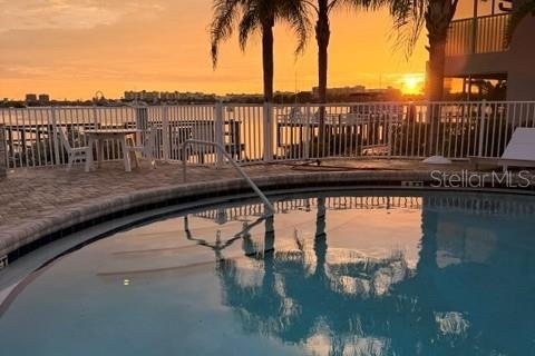 Appartement à louer à South Pasadena, Floride: 2 chambres, 104.05 m2 № 2386377 - photo 24
