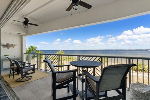 Copropriété à vendre à Punta Gorda, Floride: 2 chambres, 165.55 m2 № 2122137 - photo 9