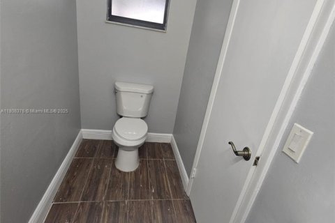 Condominio en venta en Sunrise, Florida, 2 dormitorios, 185.9 m2 № 1766271 - foto 18