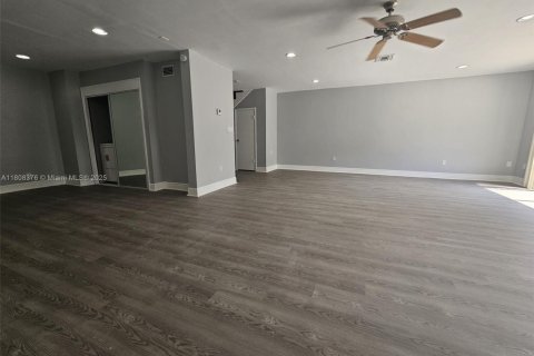 Condominio en venta en Sunrise, Florida, 2 dormitorios, 185.9 m2 № 1766271 - foto 30